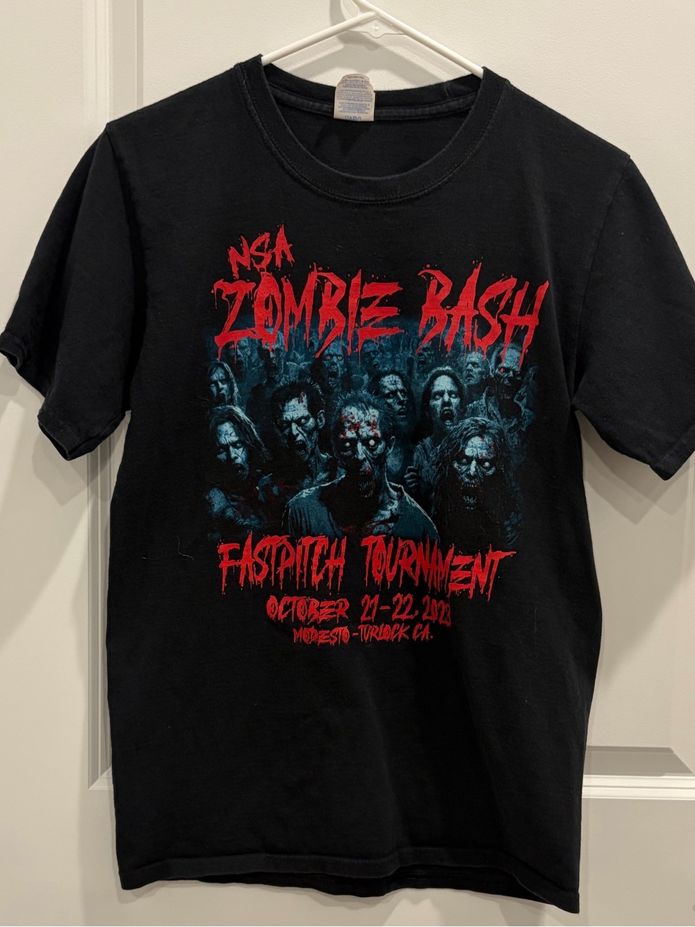 Zombie Bash Graphic Tee - Picture 2 of 4